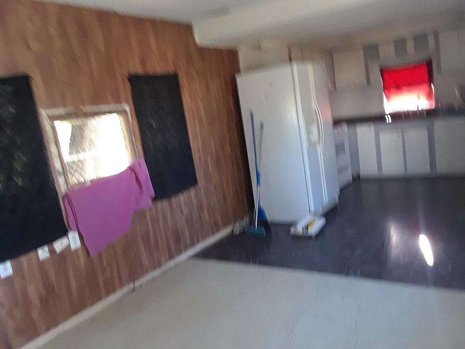 2nd image of 3122 Pleasanton Rd Trlr 1