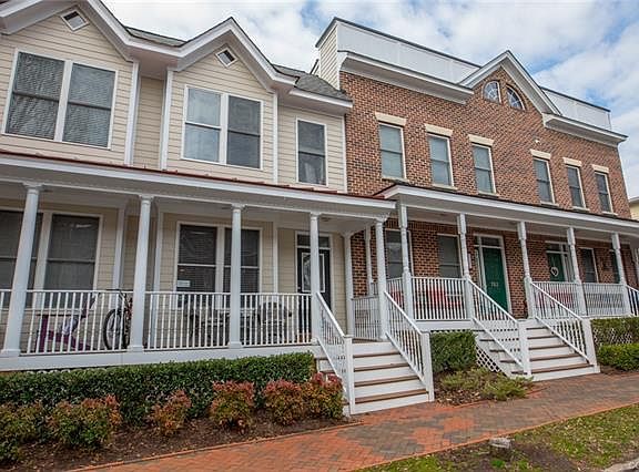 2nd image of 704 S Laurel St #704