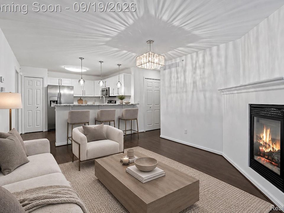 17103 Caitlin Cir, photo 3
