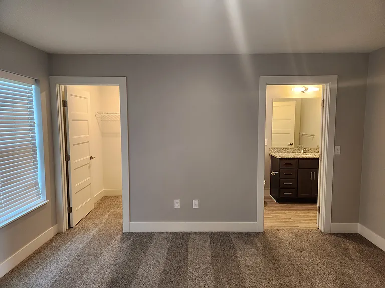 Hanover Townhomes — Photo 43