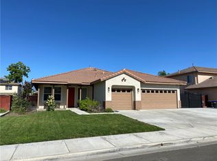 159 Holsteiner Cir, San Jacinto, CA 92582