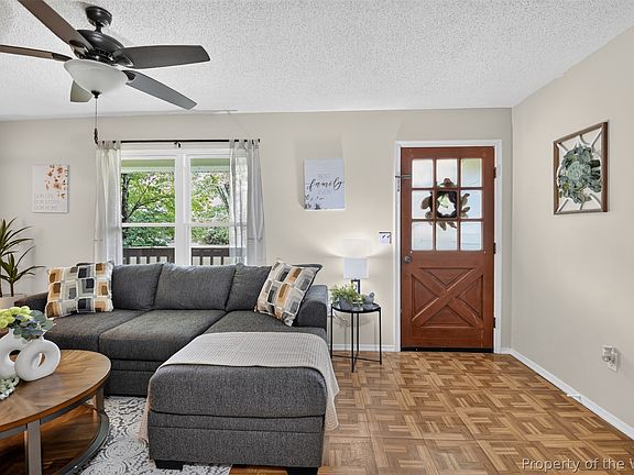 3rd image of 155 Rubys Ln