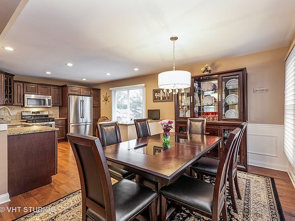 4th image of 198 Ivy Ln