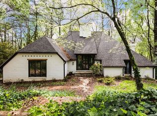 2901 Ridgewood Cir NW, Atlanta, GA 30327