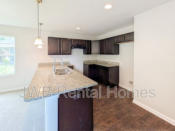 2nd image of 4646 Lenox Ave