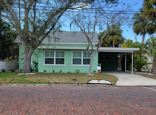 108 Canal St, Tarpon Springs, FL 34689