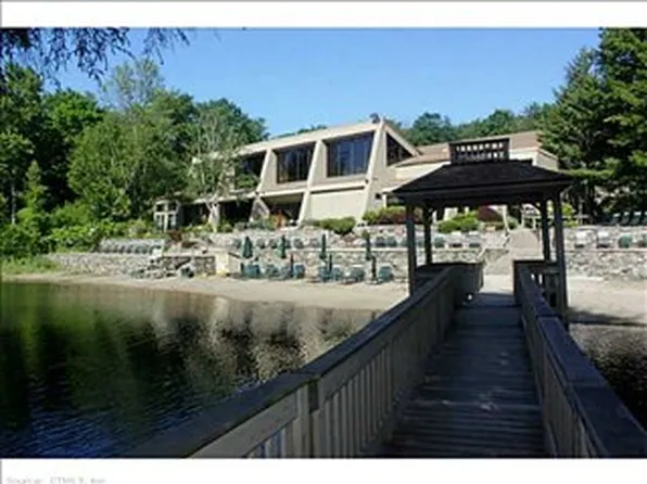 260 Cliffside Dr, Torrington, CT 06790
