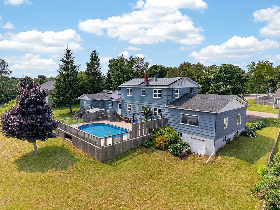 1st image of 4 Maclean Ave