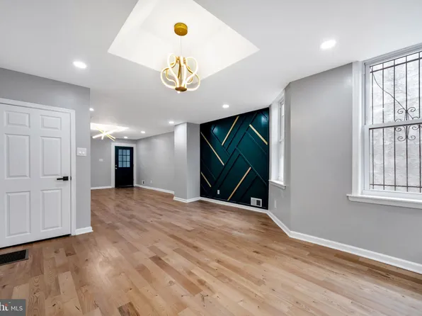 6128 Sansom St, Philadelphia, PA 19139