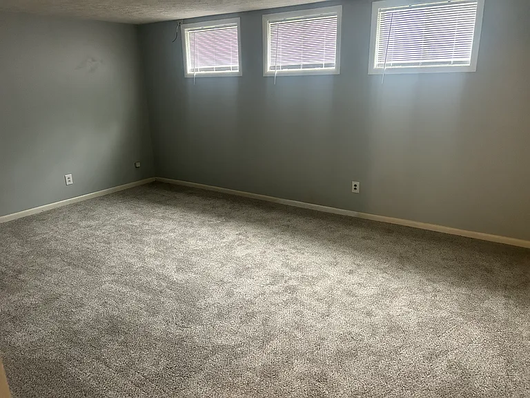 302 Wood St — Photo 6