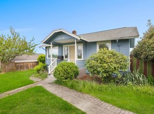 2907 SW Cloverdale St, Seattle, WA 98126