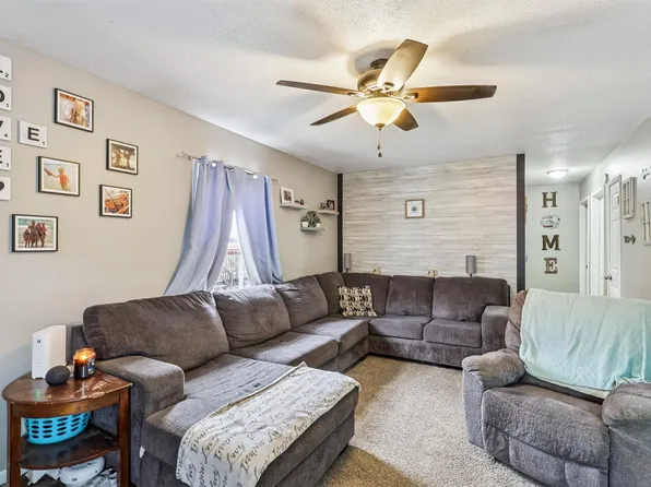 2924 Kinsey Ave, Des Moines, IA 50317