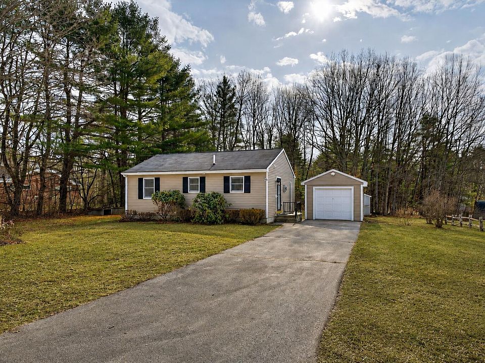 1st image of 95 Baston Road