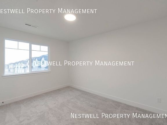 5th image of 871 N Portman Way