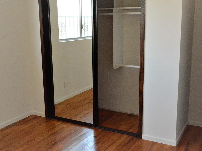 5314 W 138th St — Photo 13