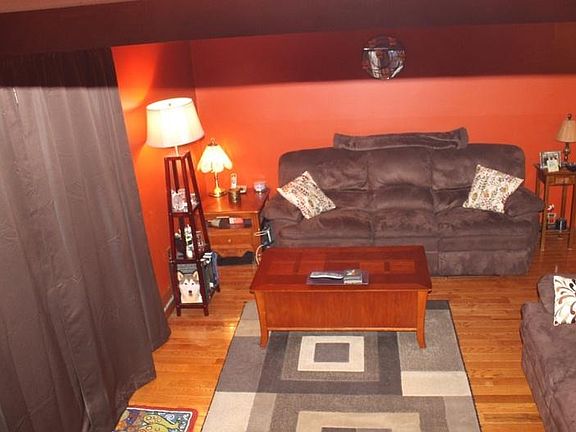4th image of 1588 Main St APT 29