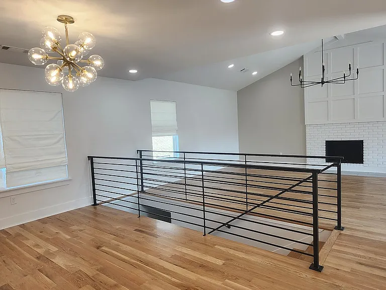 2916 Youngwood Rd — Photo 9