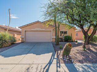 2572 N Splitwood Ave, Tucson, AZ 85745