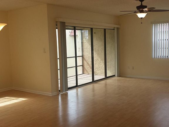 3rd image of 2050 Oleander Blvd APT 6-301