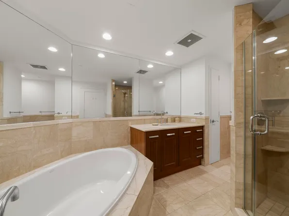 8100 River Road image 10 of 17