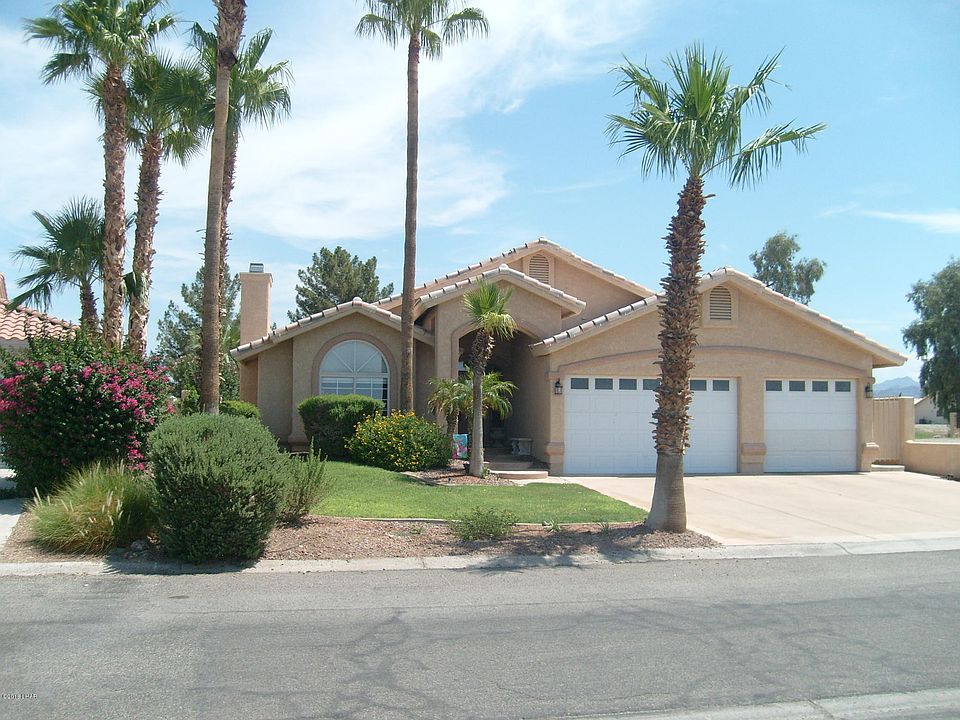 1st image of 5852 Desert Lakes Dr