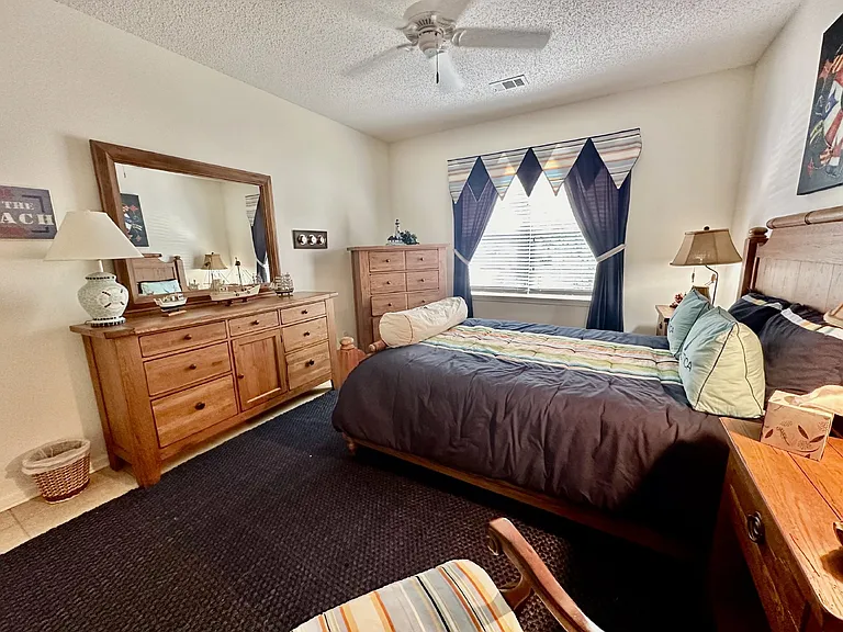 114 Landing Ln — Photo 24