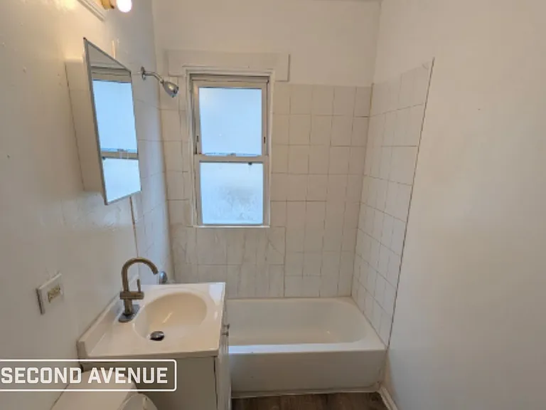 12436 S Princeton Ave — Photo 9