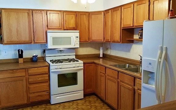 2nd image of 14841 S Albany Ave