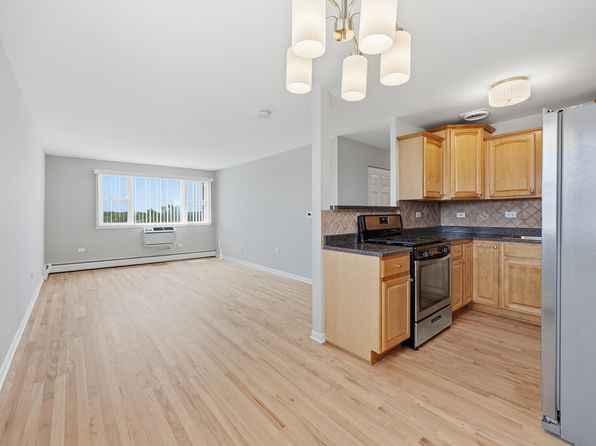 4600 N Cumberland Ave Unit 502
