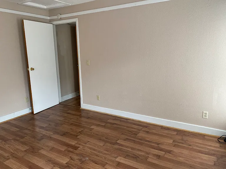 24 N Greenbush St #2A — Photo 10