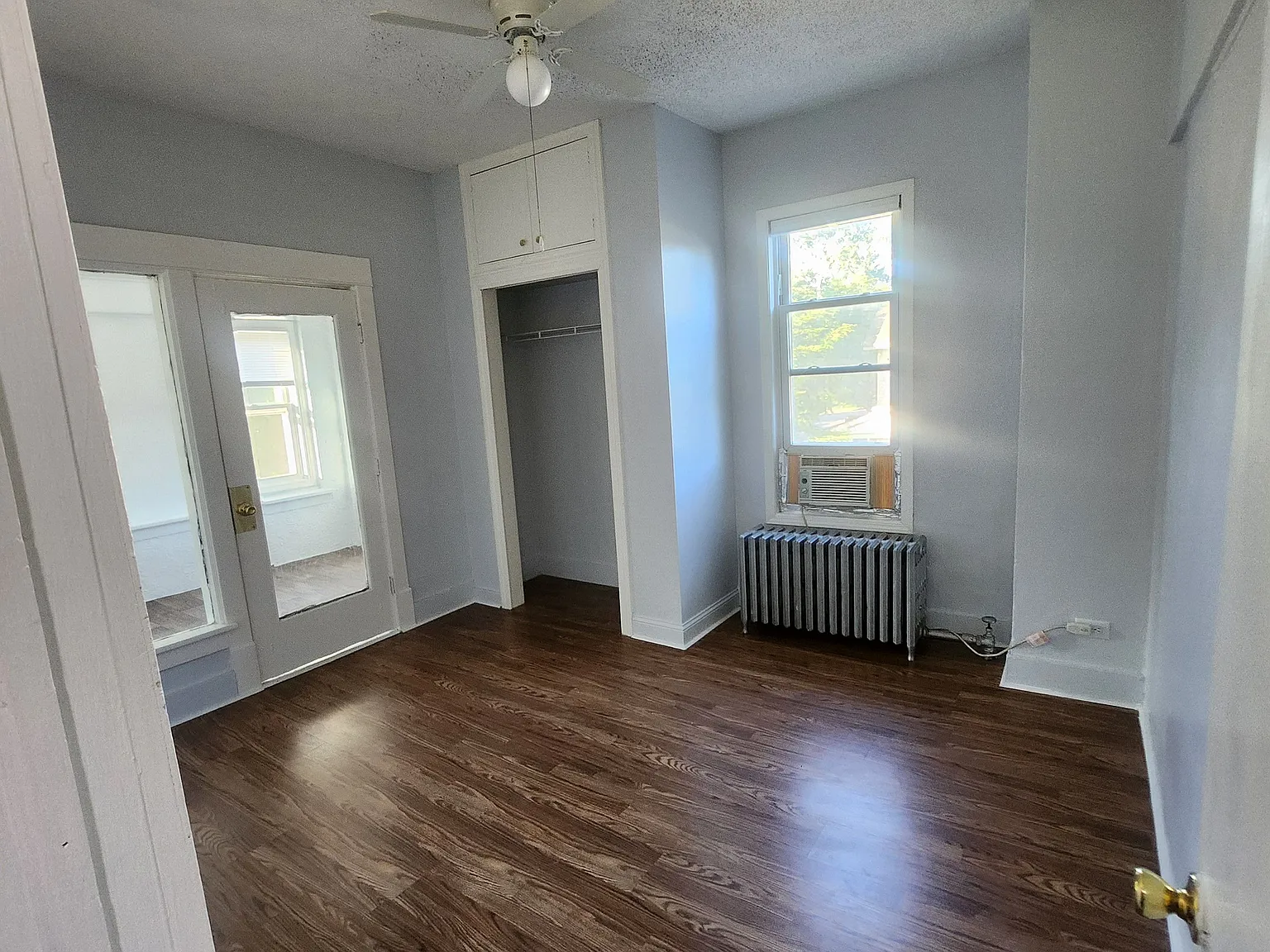 2 bed, 1.0 bath, 800 sqft, $1,400 — Photo 3