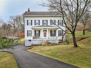 310 Hoffman Rd, Pittsburgh, PA 15212