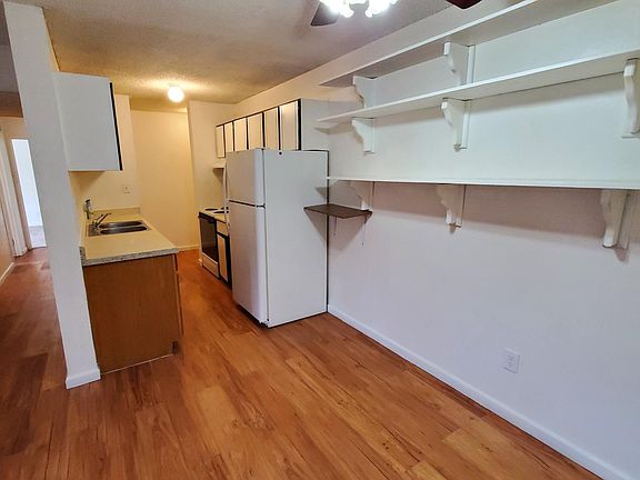 3rd image of 10211 Ura Ln APT 5-107