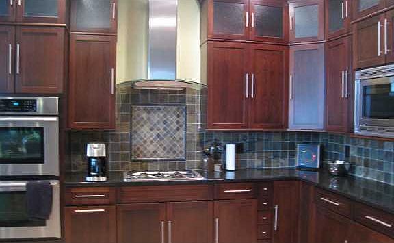 4th image of 4925 Benthaven Dr E