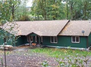 220 Hope Ln, Kelso, WA 98626