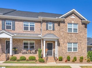 21 Peckham St, Greenville, SC 29607