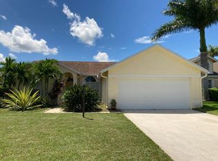 13016 Meadowbreeze Dr, Wellington, FL 33414