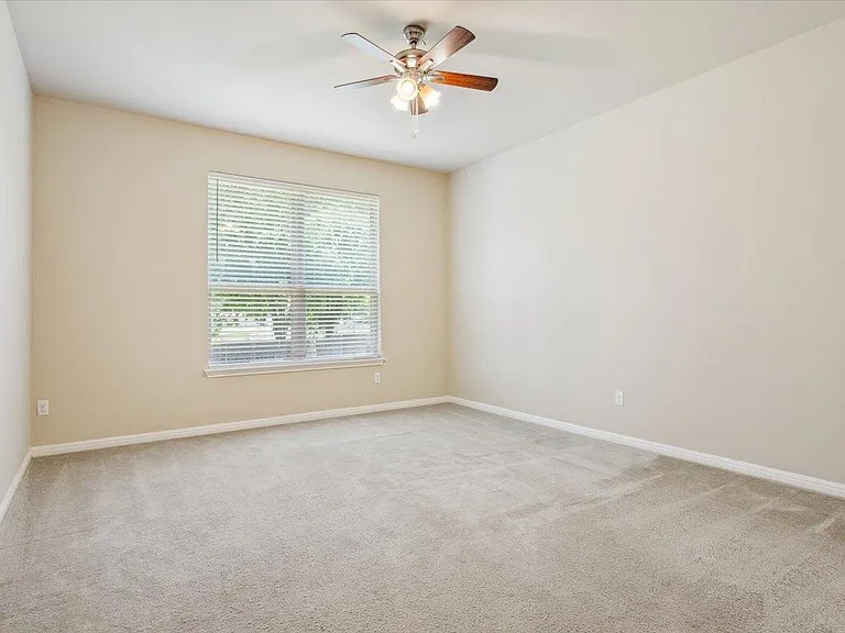 1013 Fred Couples Ct — Photo 17