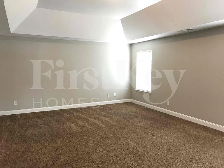 2022 Poplar Falls Ave — Photo 14