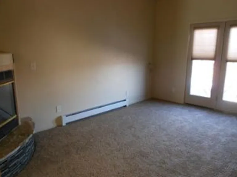 410 Mirada Ct — Photo 11