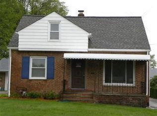 1742 Rockefeller Rd, Wickliffe, OH 44092