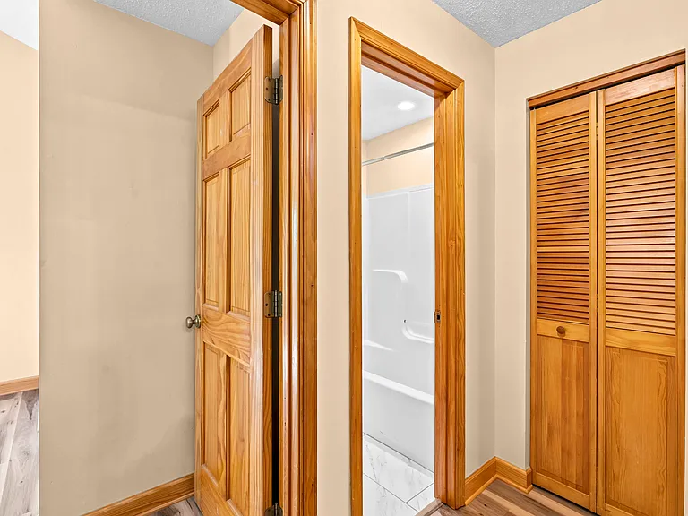 4967 Blue Mountain Rd — Photo 45