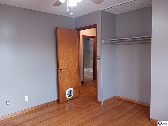 4th image of 7015 Hickock Dr
