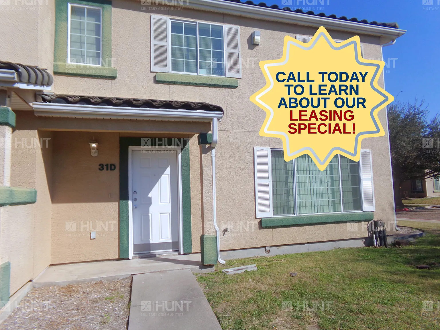 3 bed, 2.5 bath, 1310 sqft, $1,477 — Photo 2
