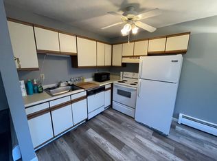 400 Silver St APT 4, Manchester, NH 03103