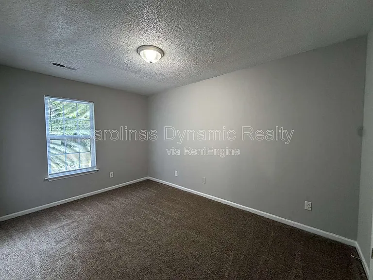 709 Key St — Photo 17
