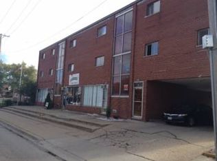2421 Washington St APT 3E, Waukegan, IL 60085