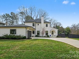 1300 Hazelhurst Ave, Charlotte, NC 28211