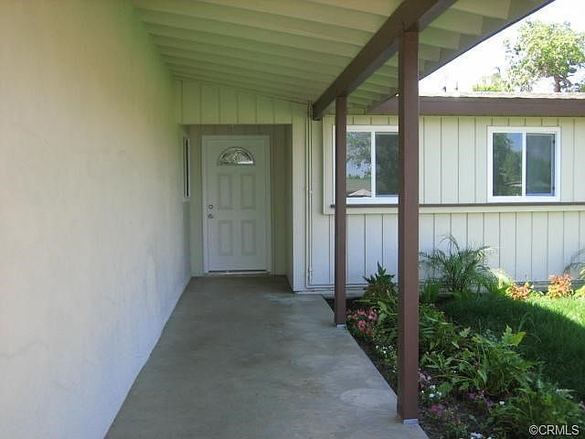 2nd image of 946 Alta Loma Dr
