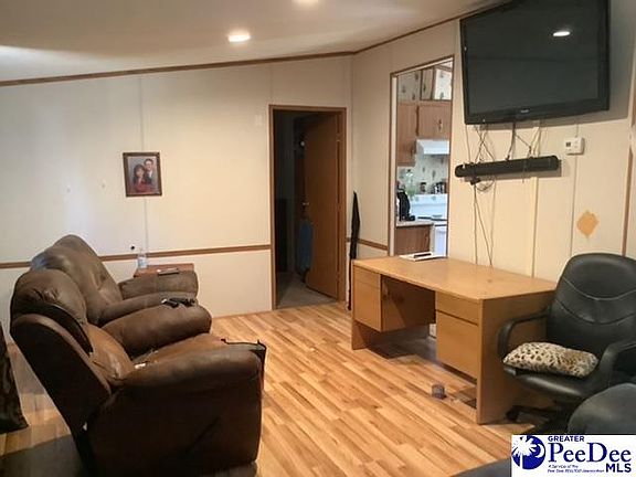 5th image of 353 Coit Chapman Ln